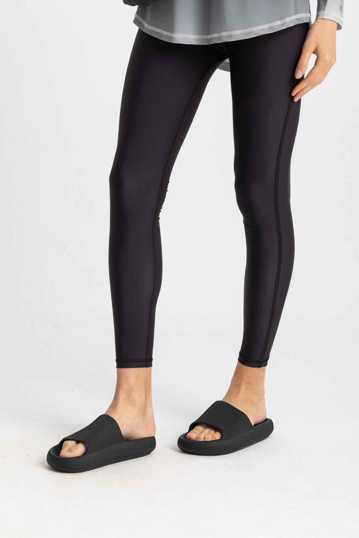 Beach Slides - Black