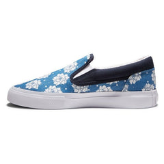 DC Manual 2022 - Skate Shoes for Women