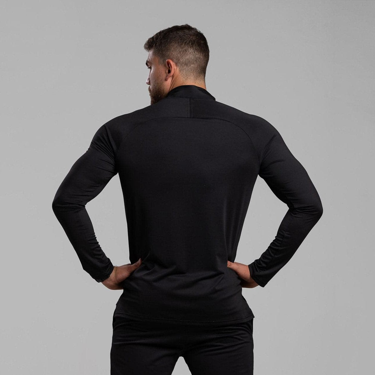 Black Quarter Zipper - Sporty Pro