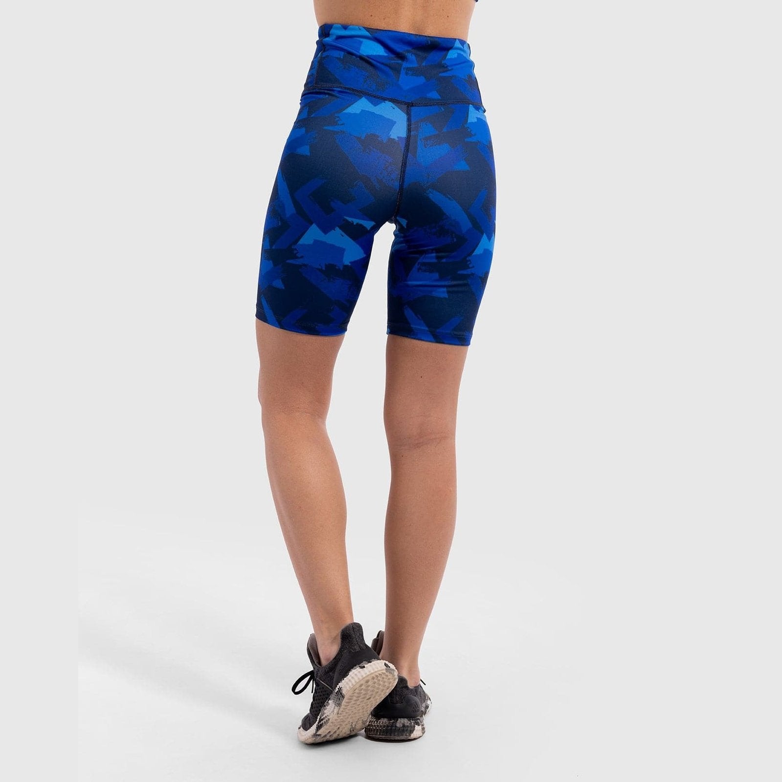 Geo Print Biker Short in Blue - Sporty Pro