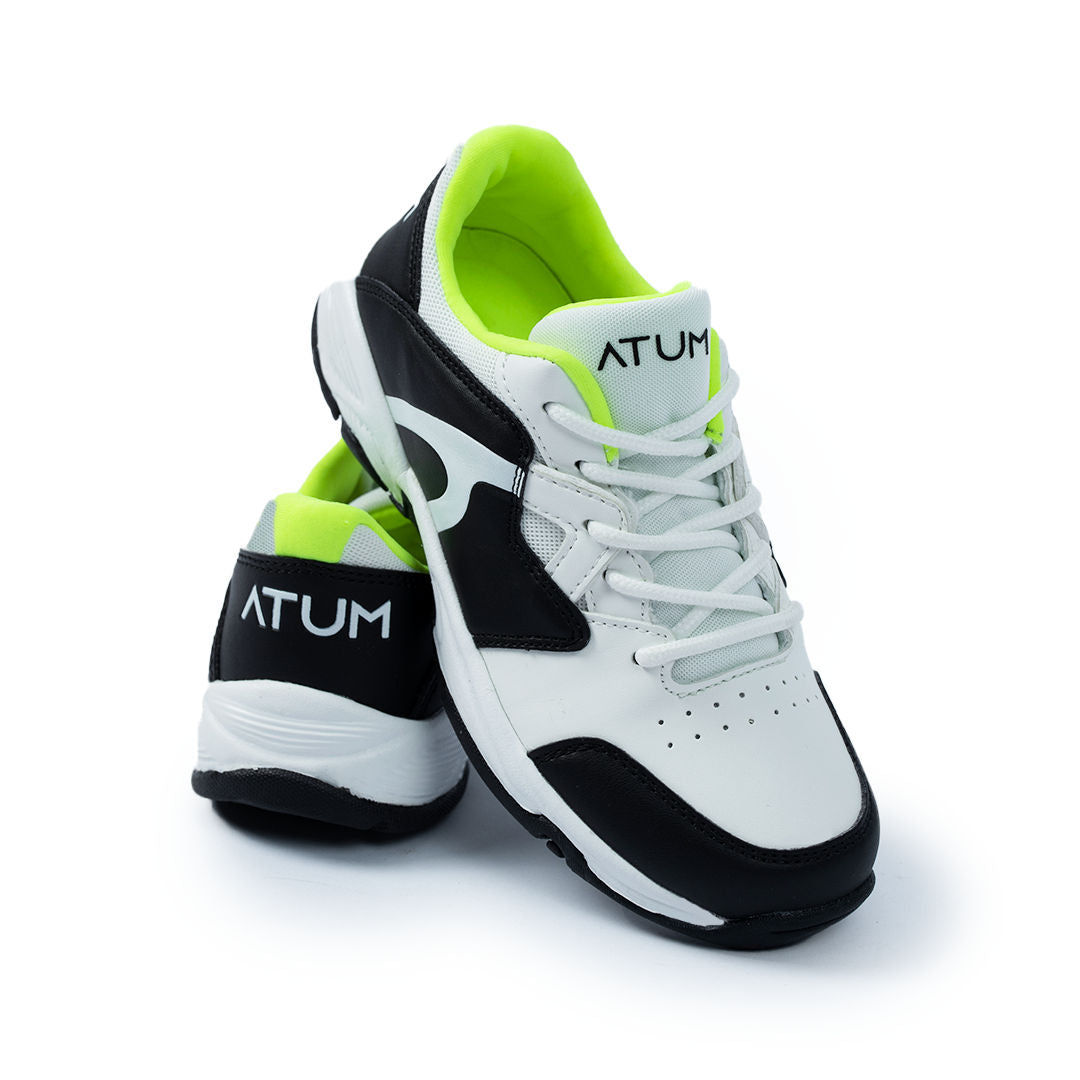 Atum Boy's Hero Blast Training Shoes