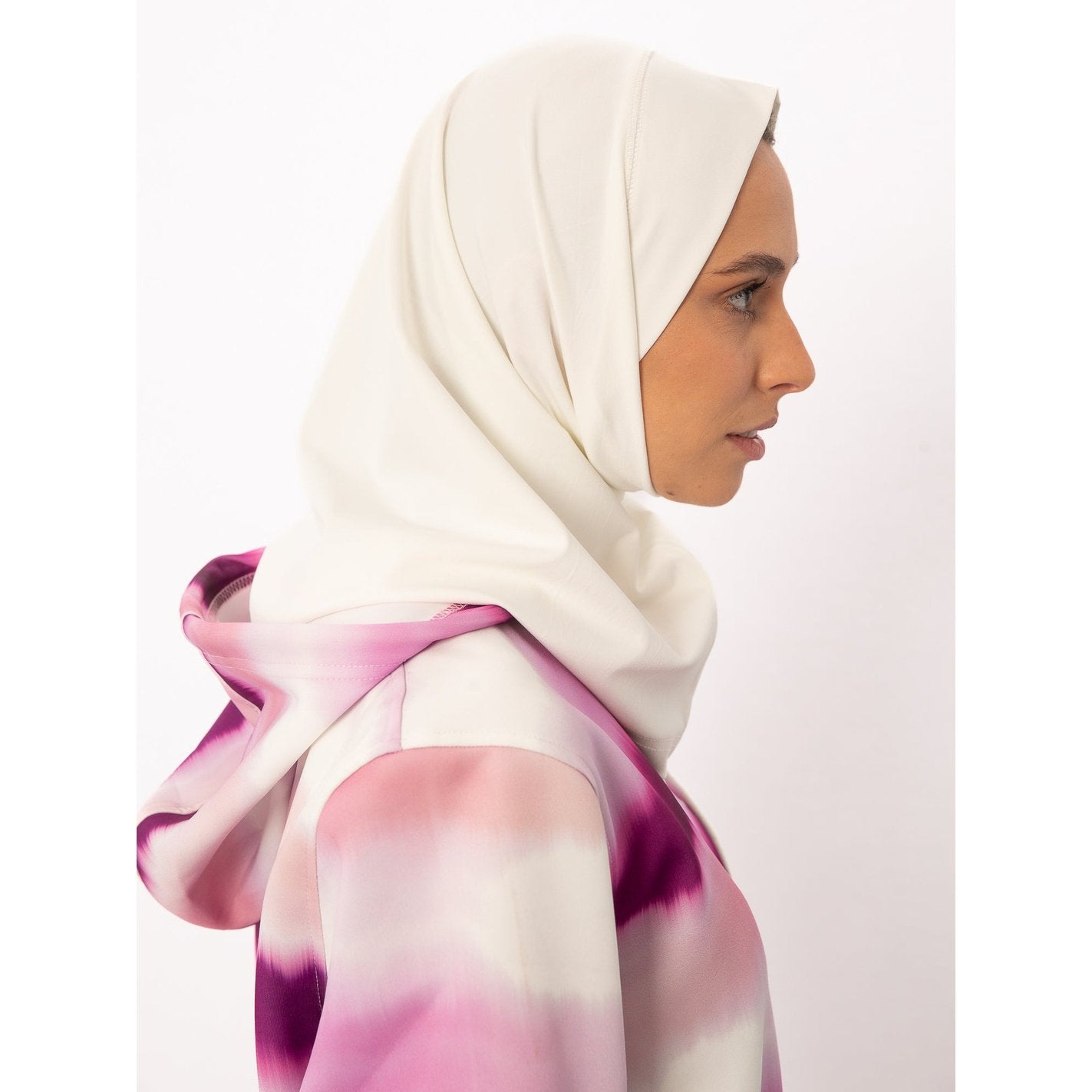Sports Hijab In White - Sporty Pro