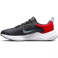 Nike Downshifter 12 Older Kids' Road Running Shoes - Sporty Pro