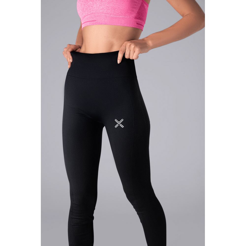 Unity Seamless Leggings in Black - Sporty Pro