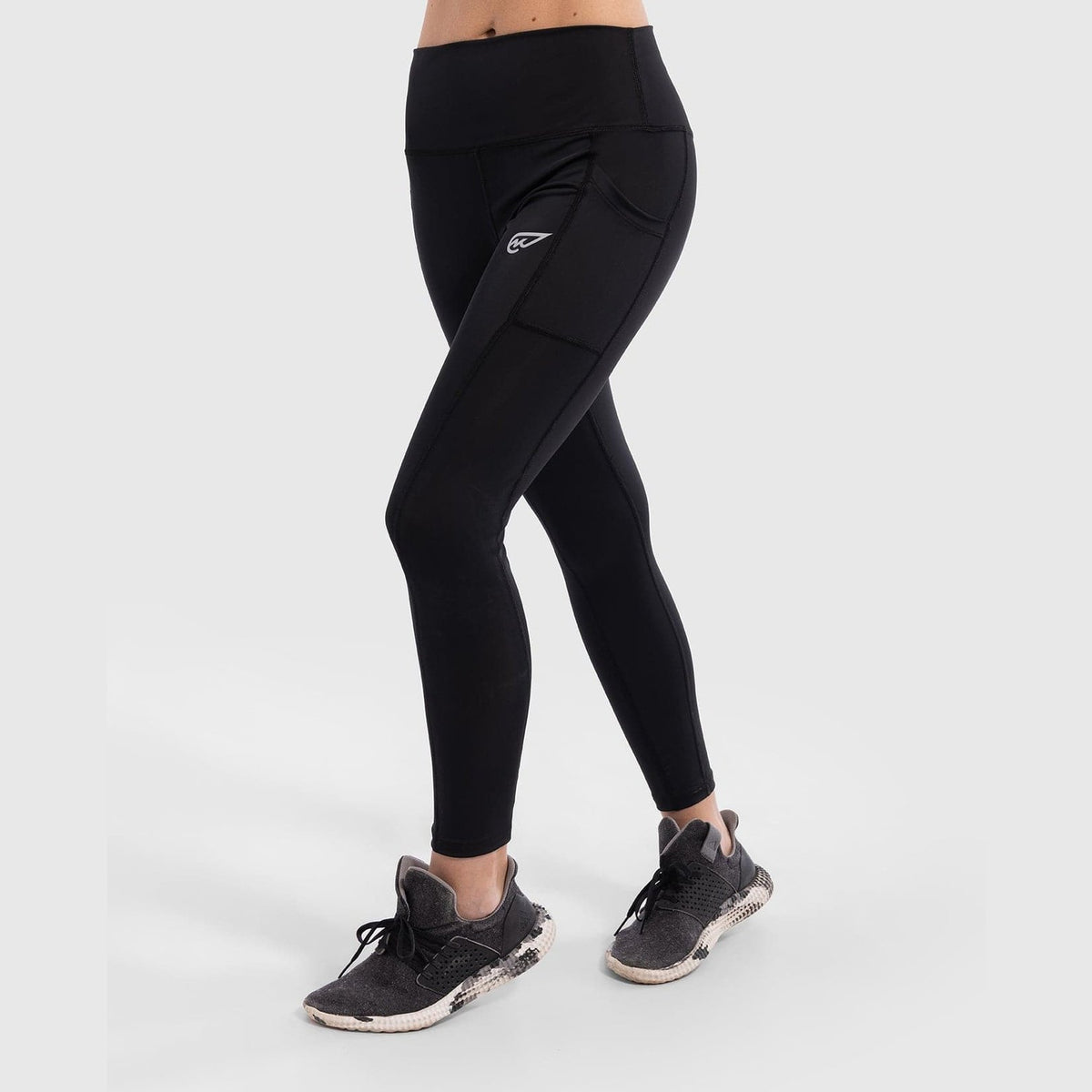 Solid Mid Rise Legging in Black - Sporty Pro